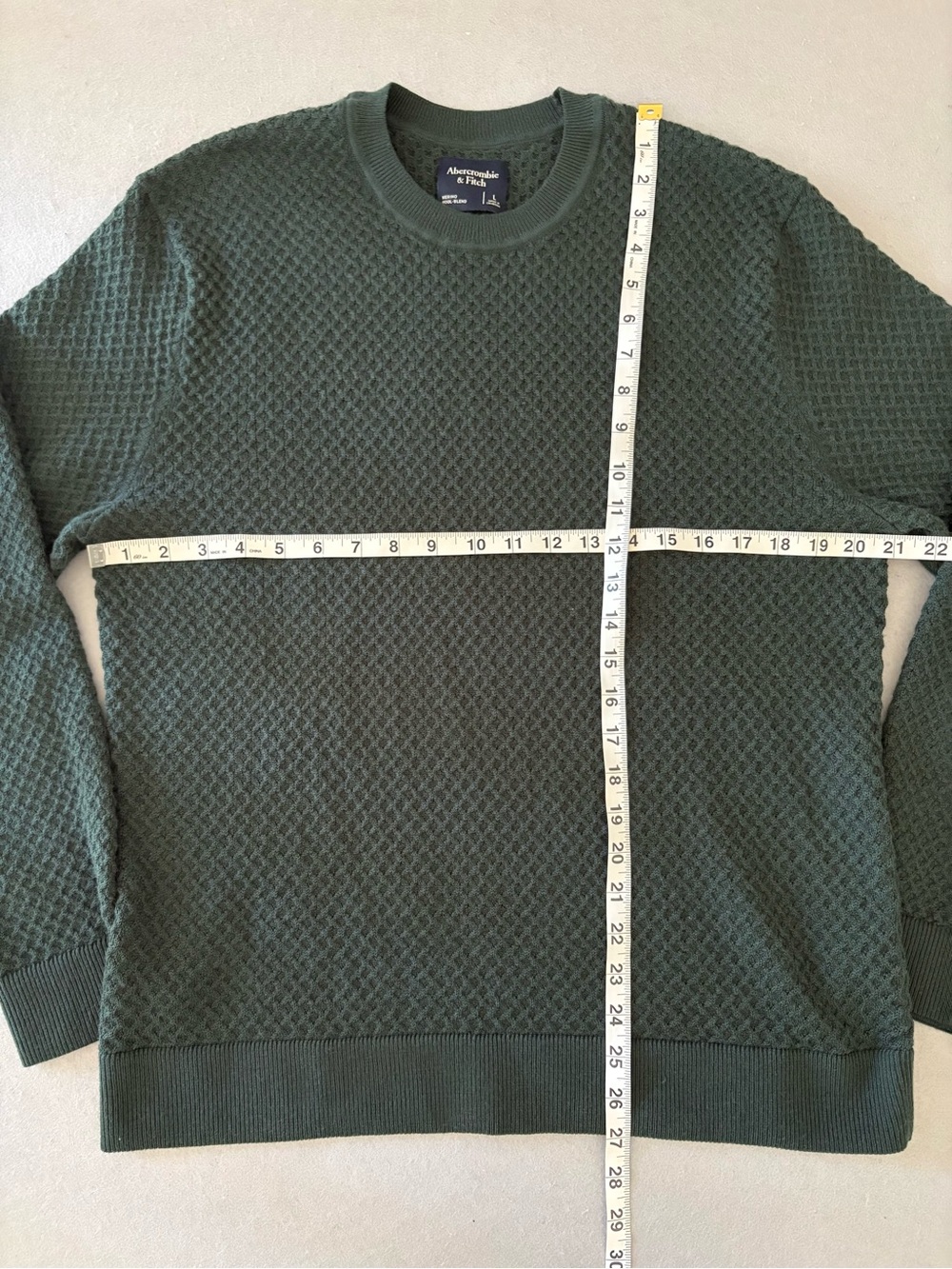 Abercrombie & Fitch Men's Textured Crewneck Sweater - Forest Green Sz L - Picture 6 of 7